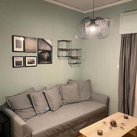 Pent House With Terrace Apartment Piraeus Bagian luar foto