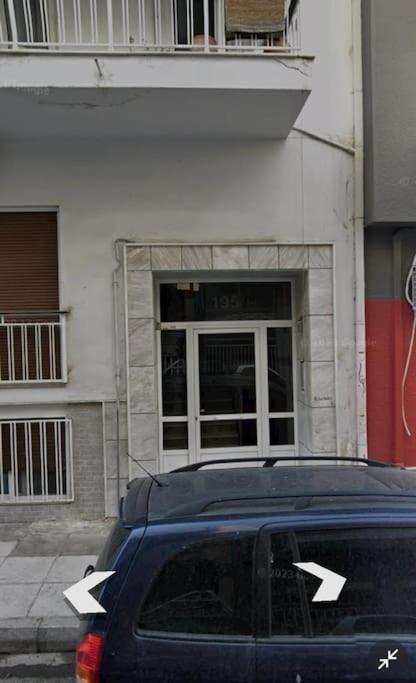 Pent House With Terrace Apartment Piraeus Bagian luar foto