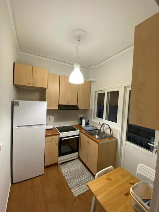 Pent House With Terrace Apartment Piraeus Bagian luar foto